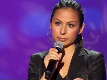 My Filipino Friends are Why I Don't Share Toothbrushes: Anjelah Johnson | Filipina heart talk