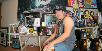 Pinoy BEATLES COLLECTOR in Canada Showing my collections | Pinoy vintage collection